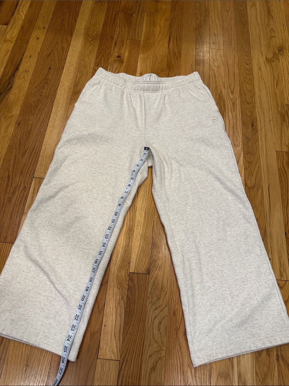Fabletics light Gray Sweatpants